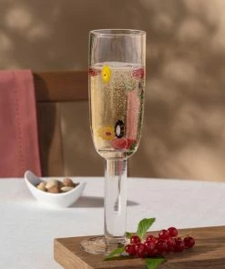 Leonardo Sektglas FIORI 180 Ml, 4er-Set 11 Leonardo Sektglas FIORI 180 Ml, 4er-Set -WMF-Geschäft 221 038886 1 K