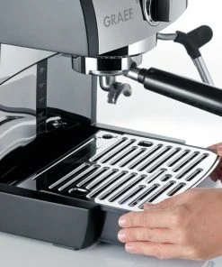Graef Espressomaschine Pivalla ES 702 Mit Kapsel-Siebträger 28 Graef Espressomaschine Pivalla ES 702 Mit Kapsel-Siebträger -WMF-Geschäft ES702EU01 pivalla Detail Auffangbehaelter neu