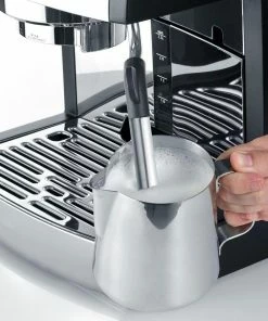 Graef Espressomaschine Pivalla ES 702 Mit Kapsel-Siebträger 26 Graef Espressomaschine Pivalla ES 702 Mit Kapsel-Siebträger -WMF-Geschäft ES702EU01 pivalla Detail Duese neu