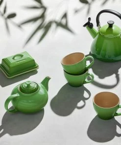 Le Creuset Wasserkessel Kone In Bamboo Green -WMF-Geschäft LC 20201221 UK LS YC BAMBOOCOLL2021 040