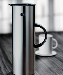 Stelton Isolierkanne EM77 1 L In Stahl -WMF-Geschäft LS 900 ashx l