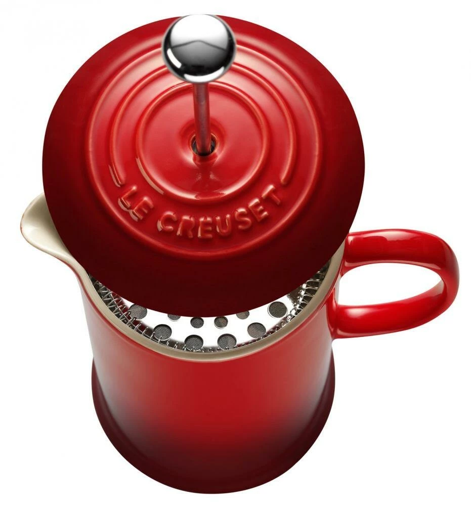 Le Creuset Kaffeebereiter In Kirschrot 5 Le Creuset Kaffeebereiter In Kirschrot – Bild 3