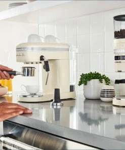 KitchenAid Halbautomatische Espressomaschine ARTISAN In Creme -WMF-Geschäft P200263kp 017z EMEA AC