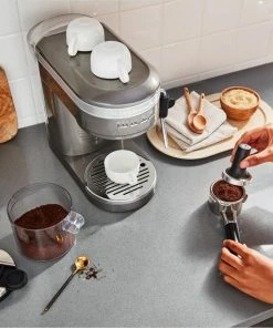 KitchenAid Halbautomatische Espressomaschine ARTISAN In Medallion Silber -WMF-Geschäft P200263kp 079z